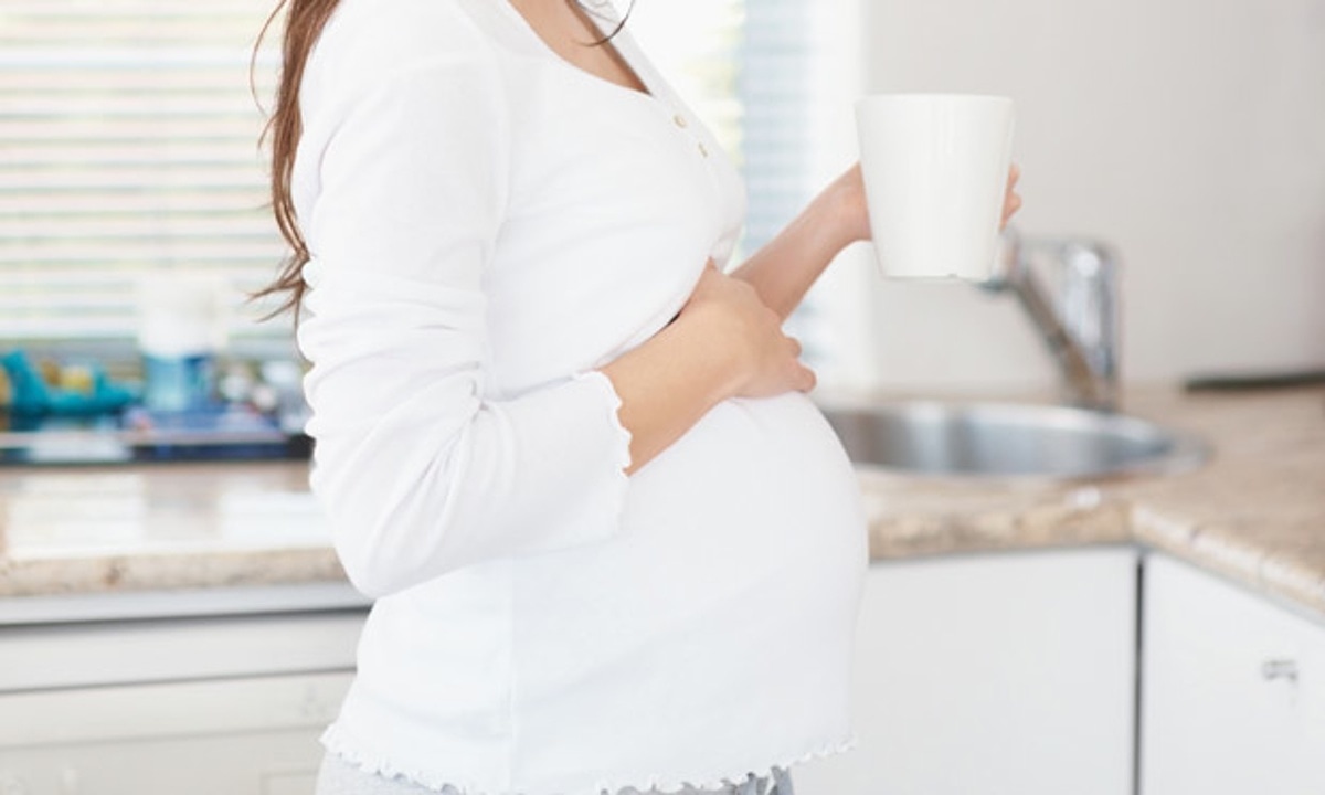Можно ли беременным пить кофе? Сколько кофе можно позволить?
